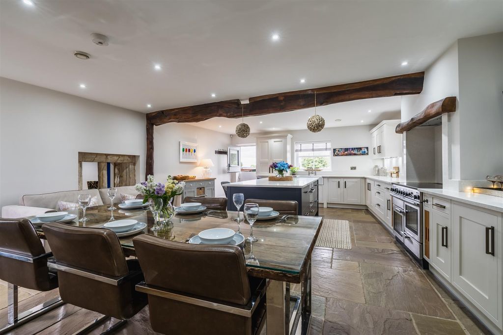 Property photo 3 of 47 Dining Kitchen
