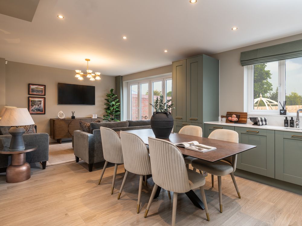 Property photo 2 of 10 The Cambridge Kitchen Dining Family Area