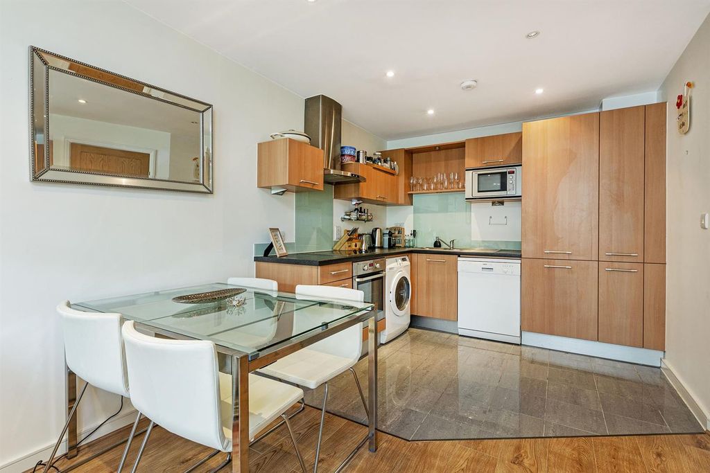 Property photo 3 of 10 Kitchen.Jpg