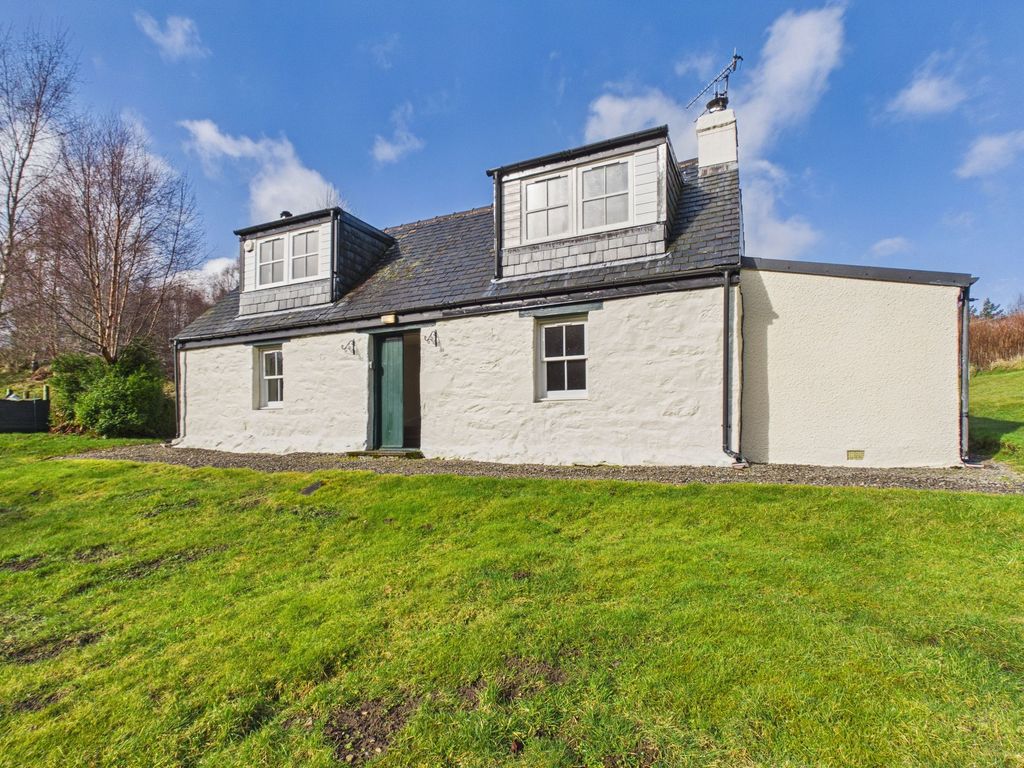 Property photo 3 of 27