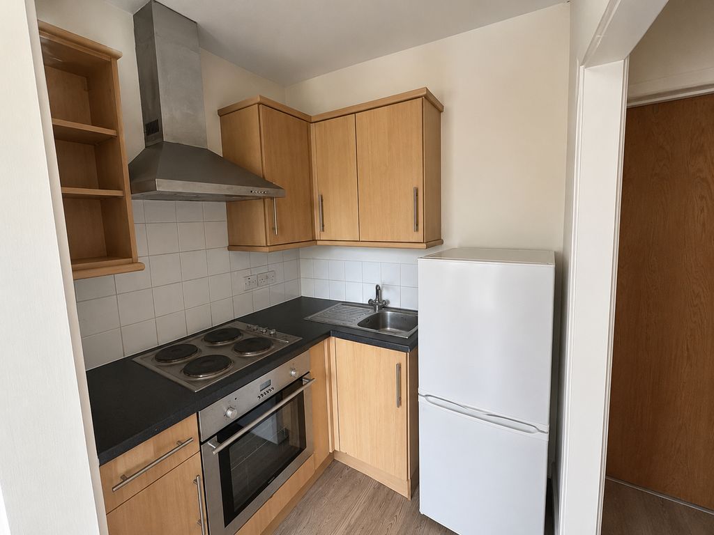 Property photo 2 of 6