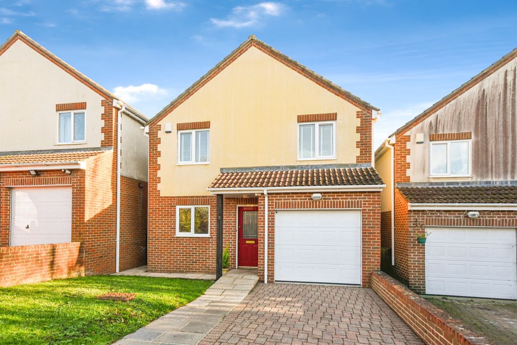 Property photo 1 of 17