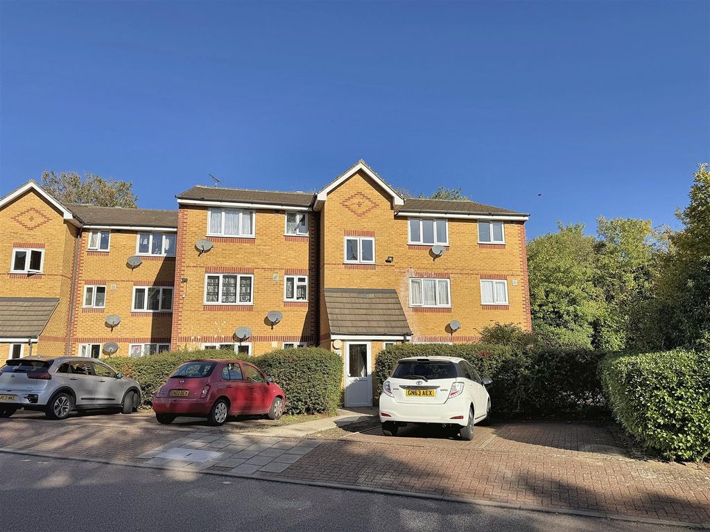 Property photo 1 of 7 Exterior