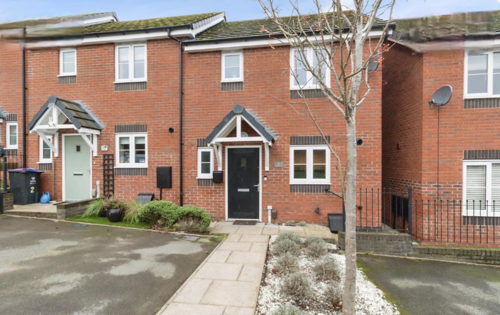 Property photo 1 of 11