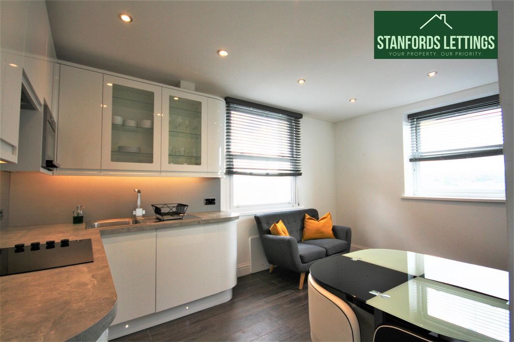 Property photo 1 of 6 Gf3Lzlninh2Fvk_Kxo83Lyxj3Qo.Jpg