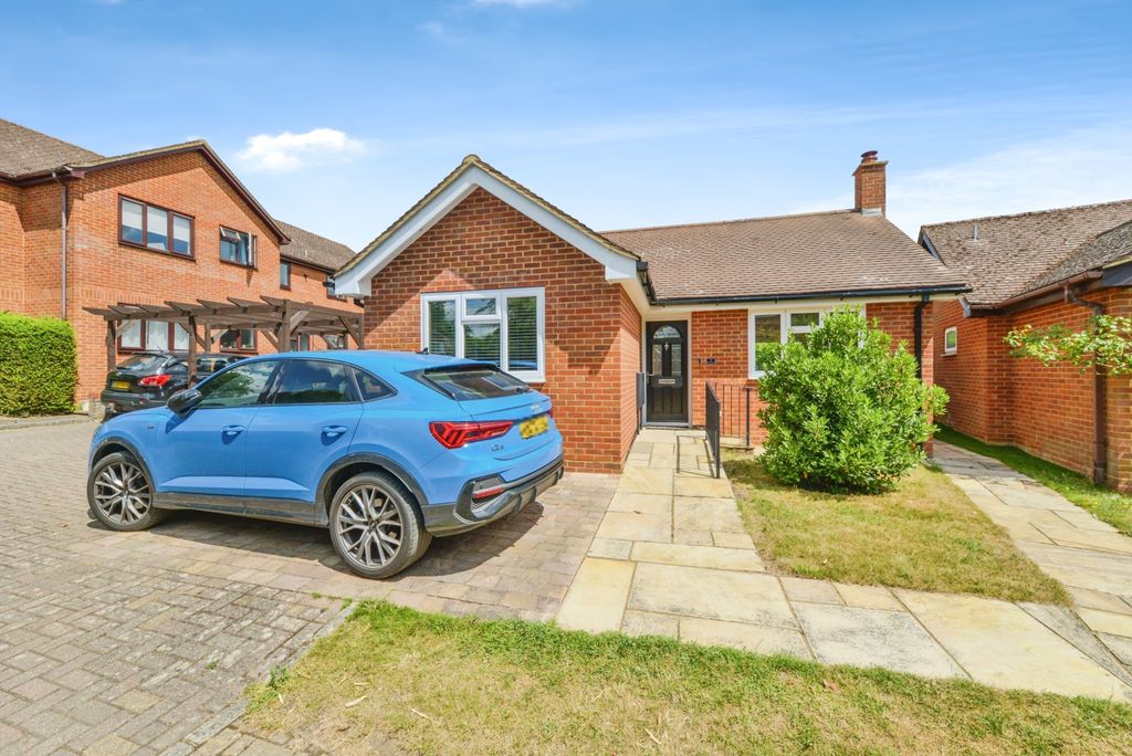 Property photo 1 of 20