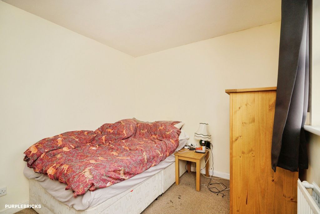 Property photo 1 of 1
