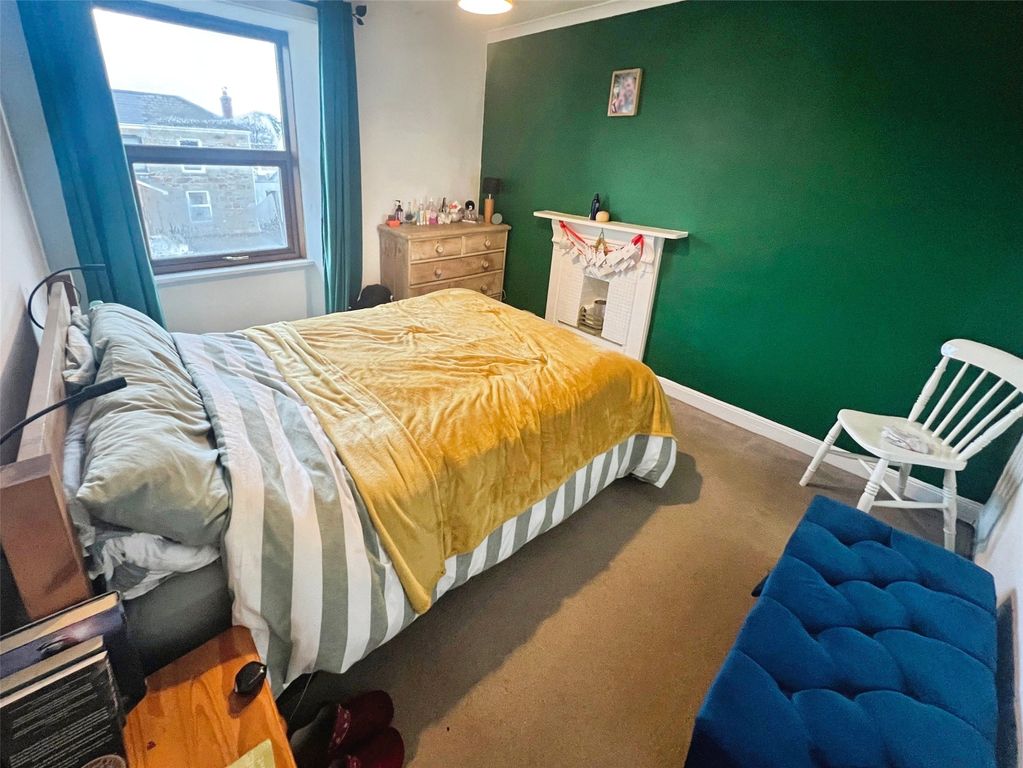 Property photo 3 of 18 Picture No. 11