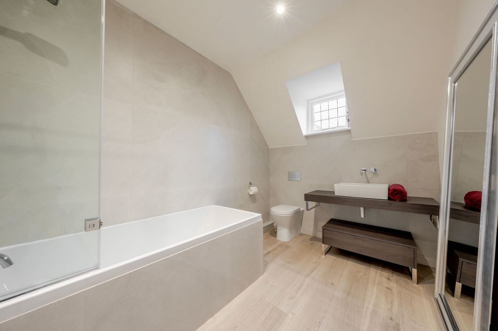 Additional image 9 of 3 bed flat to rentSpringfield Avenue, Harrogate HG1