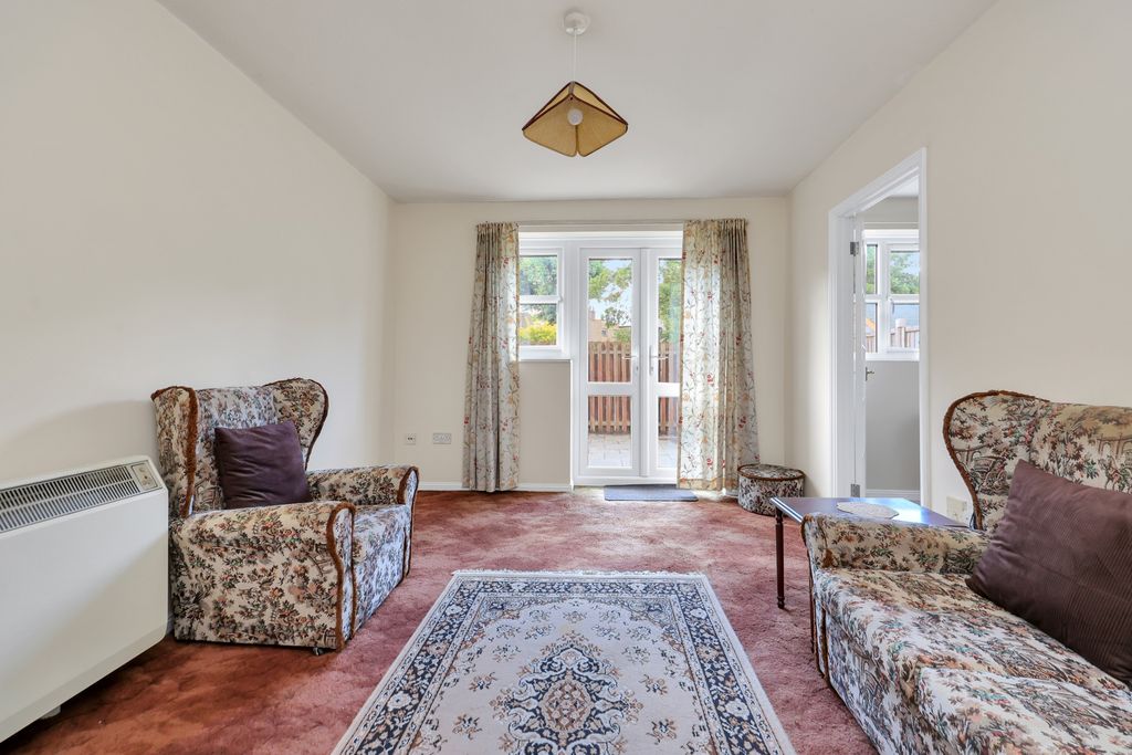 Property photo 2 of 11 Picture No. 02