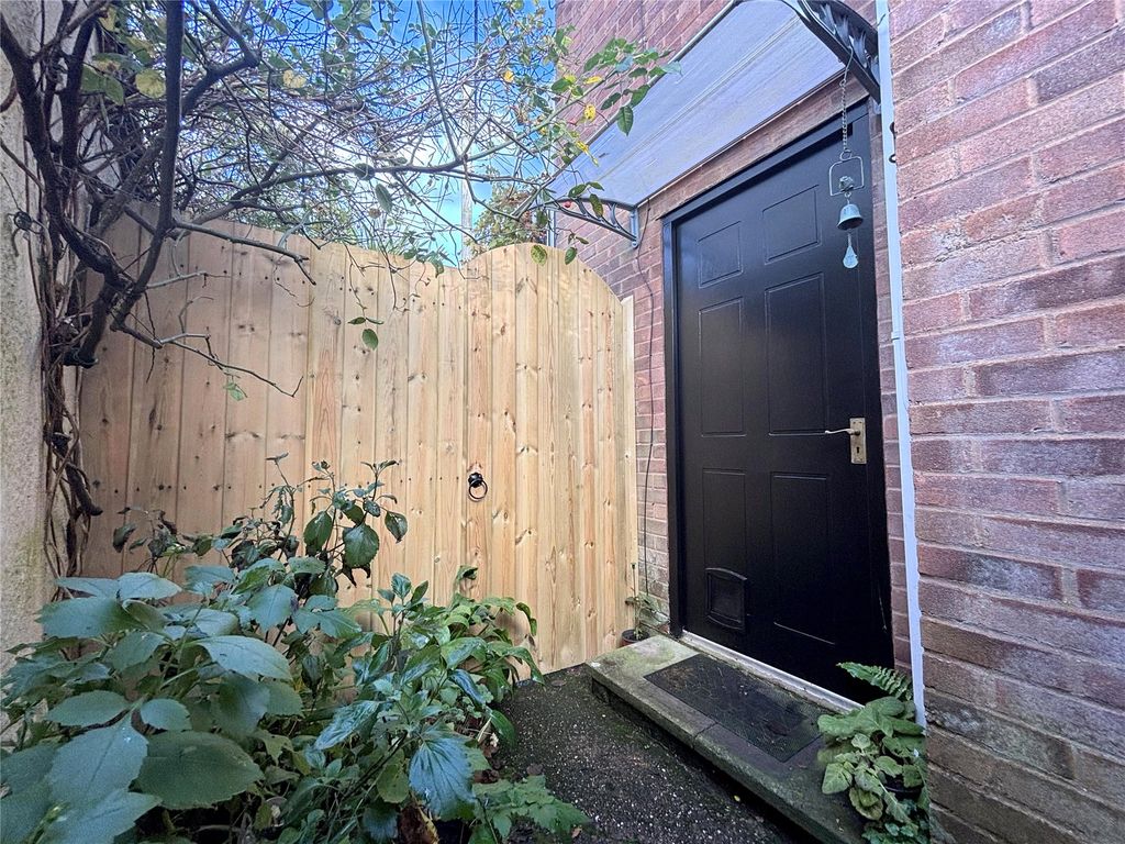 Property photo 2 of 16 Front Entrance