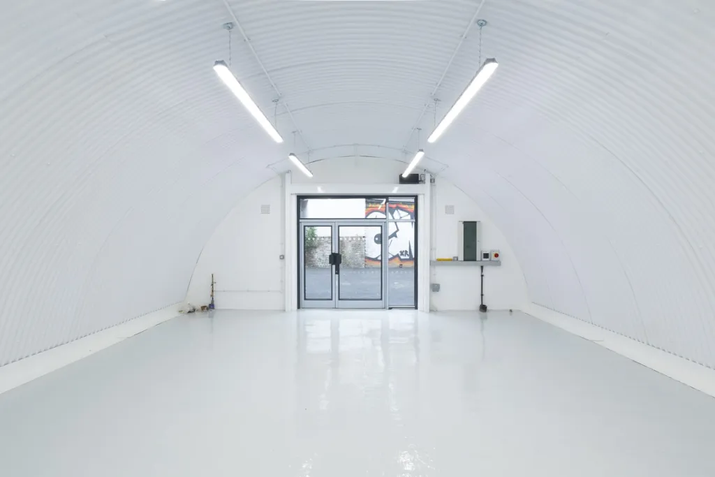 Property photo 3 of 3 An Empty Arch With White Lining