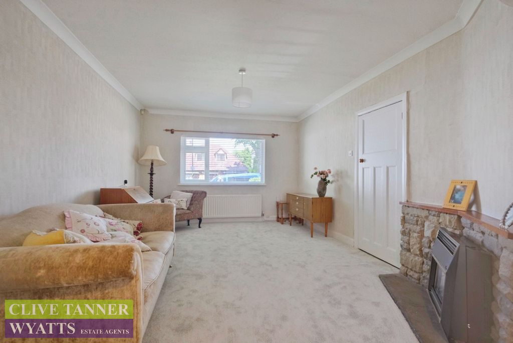 Property photo 3 of 19 Main Reception Room