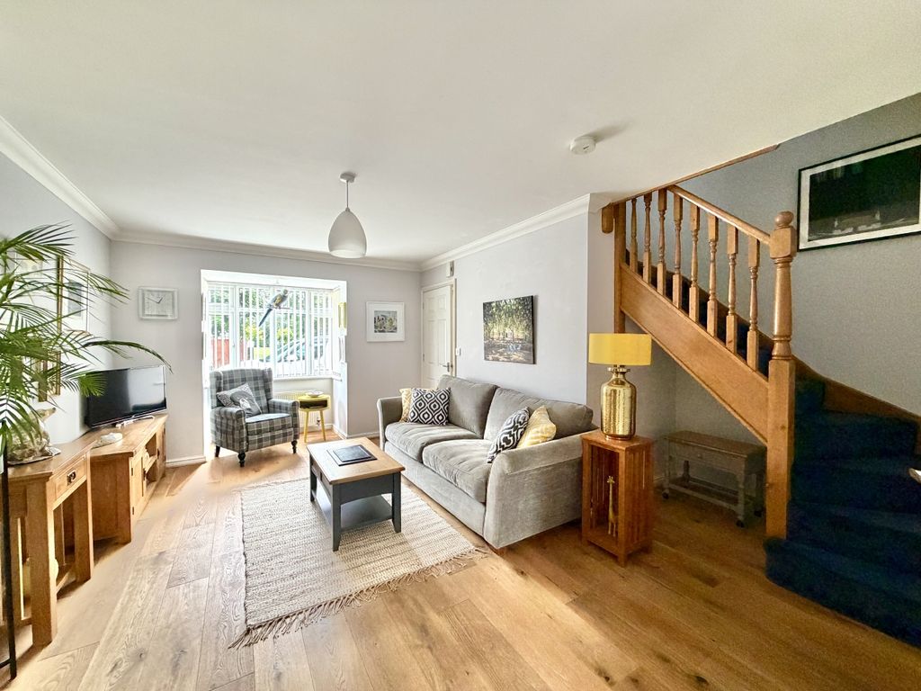 Property photo 3 of 16