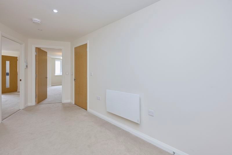 Property photo 2 of 14 Photo 9