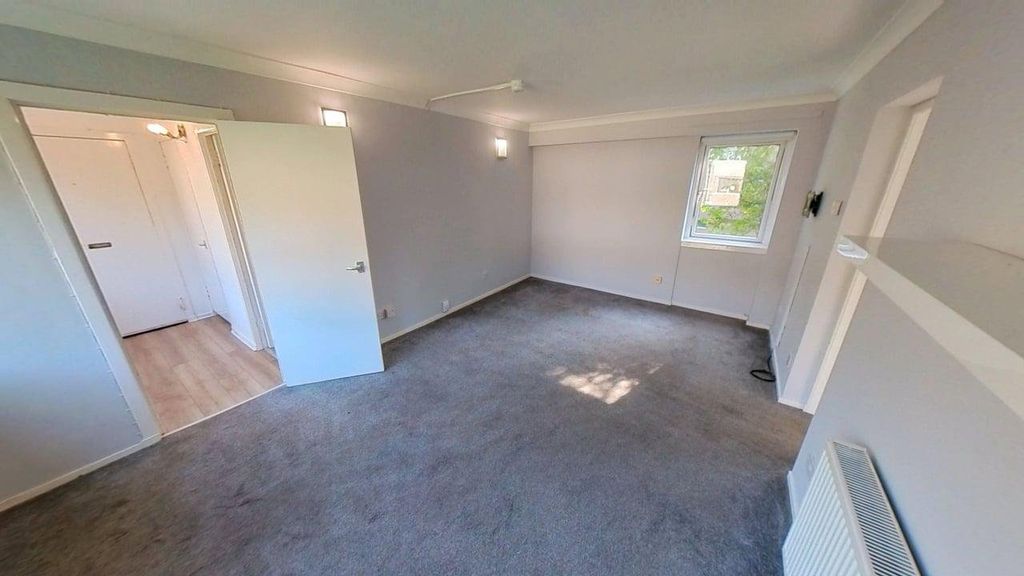 Property photo 2 of 10 Photo 2