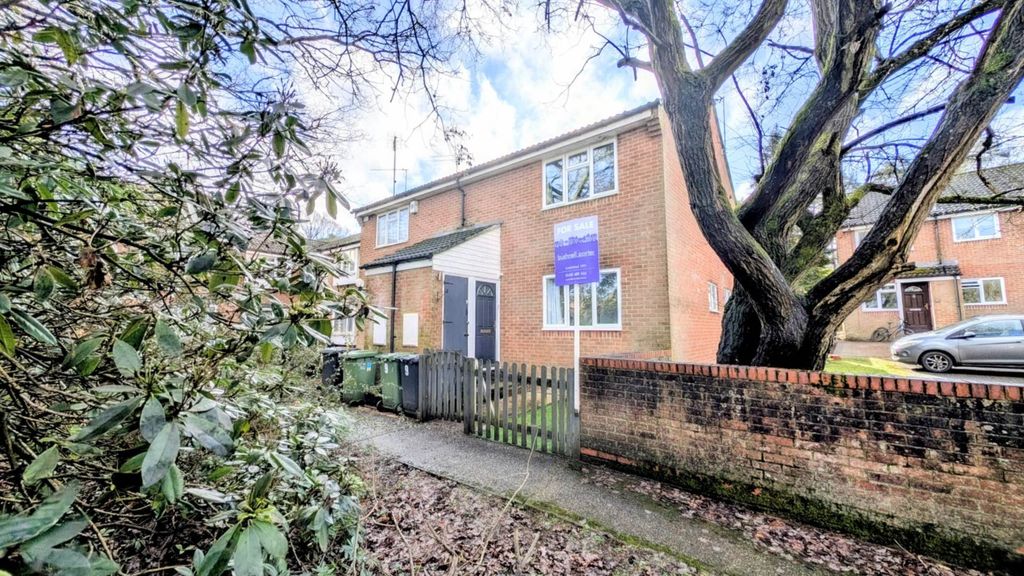 Property photo 1 of 8