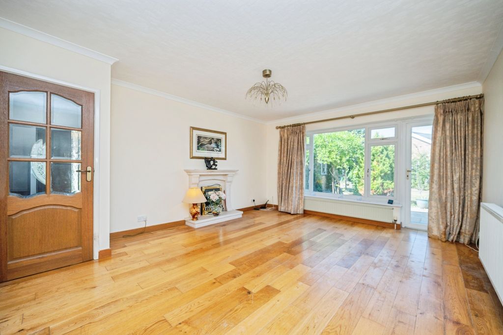 Property photo 3 of 15