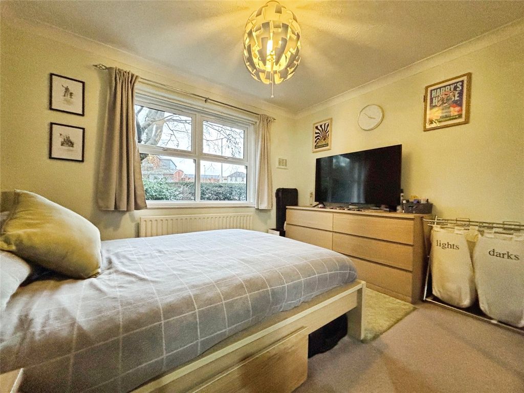 Property photo 3 of 9 Picture No. 04