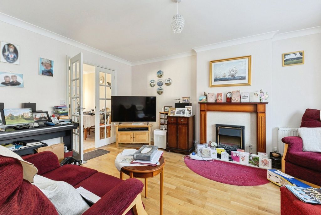 Property photo 2 of 14 Pbox-Img.Jpg