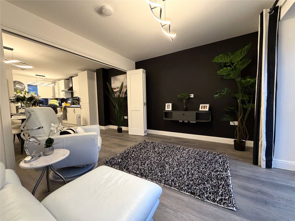 Property photo 2 of 20 Picture No. 40