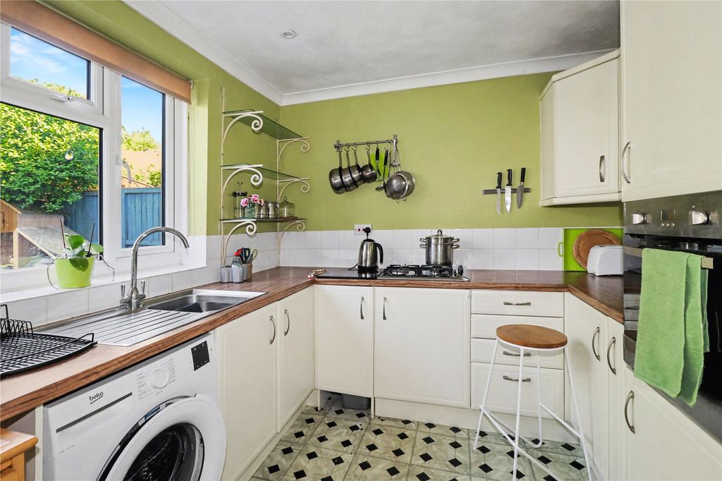 Property photo 3 of 10 Picture No. 22