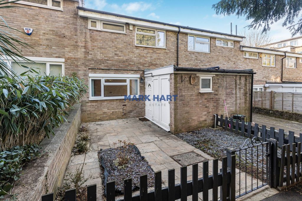 Property photo 1 of 16