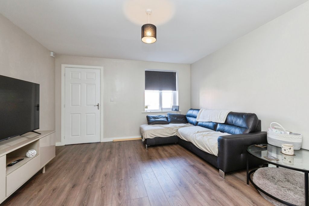 Property photo 2 of 15 Living Room