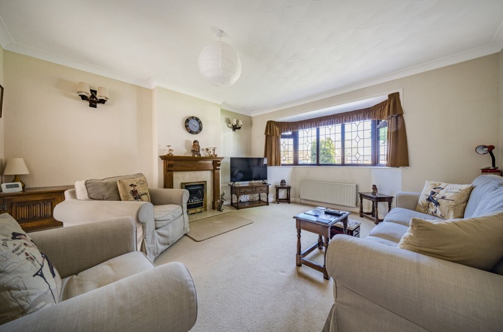 Property photo 3 of 17 1121508 (2)