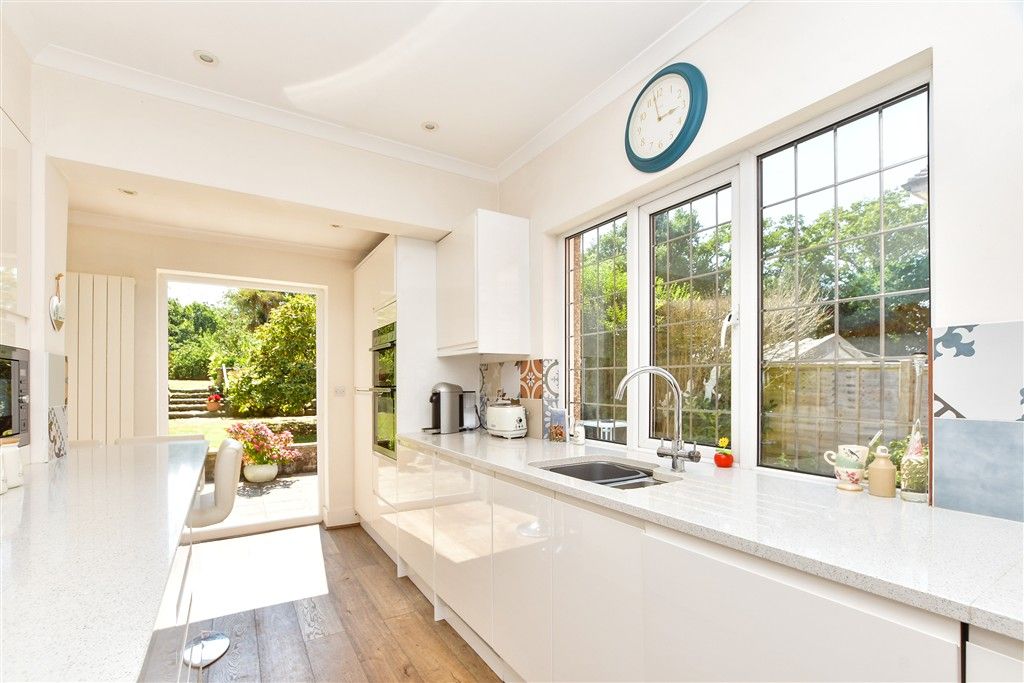 Property photo 1 of 13 Kitchen