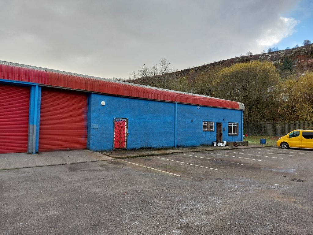 Property photo 2 of 4