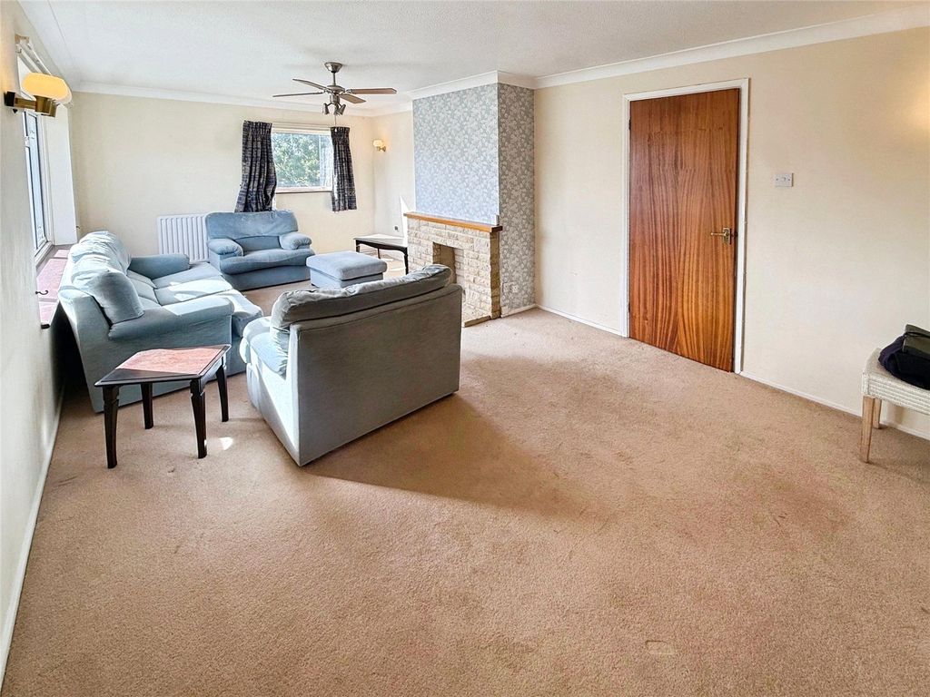Property photo 3 of 11 Picture No. 41