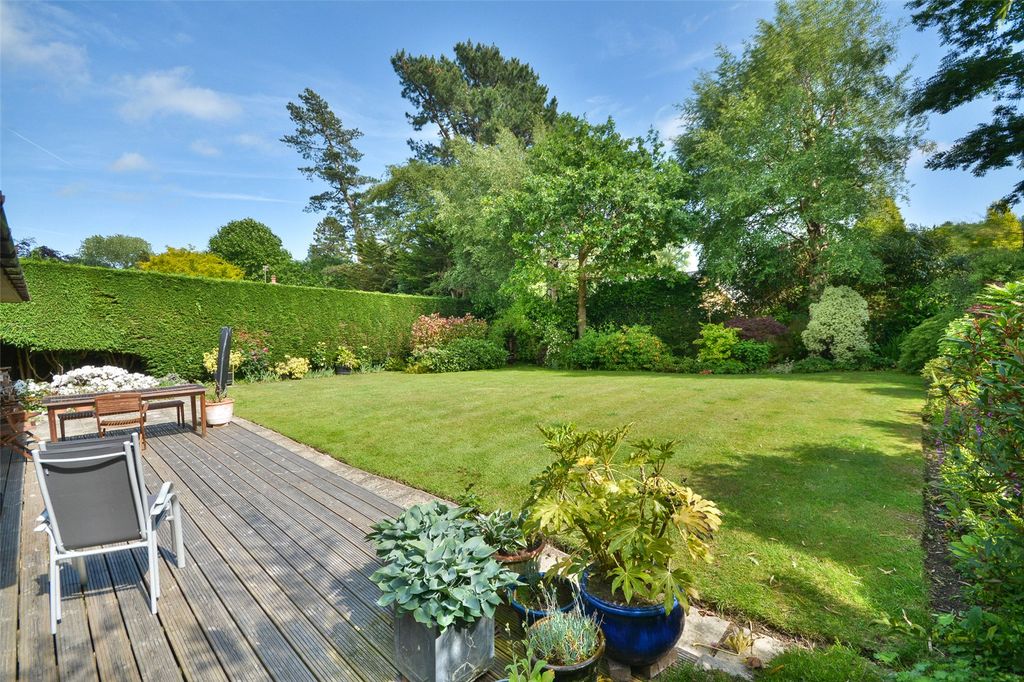 Property photo 2 of 21 Picture No. 75