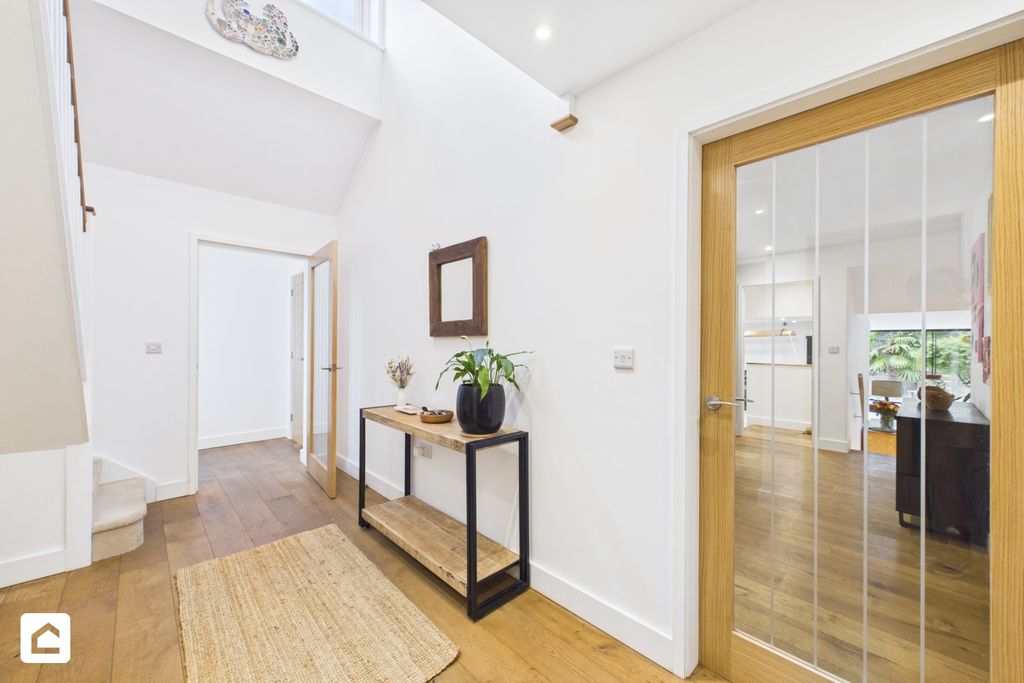 Property photo 3 of 36 Grange Crescent Clarendons Hallway 2