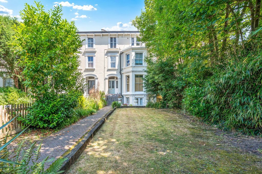 Property photo 1 of 7