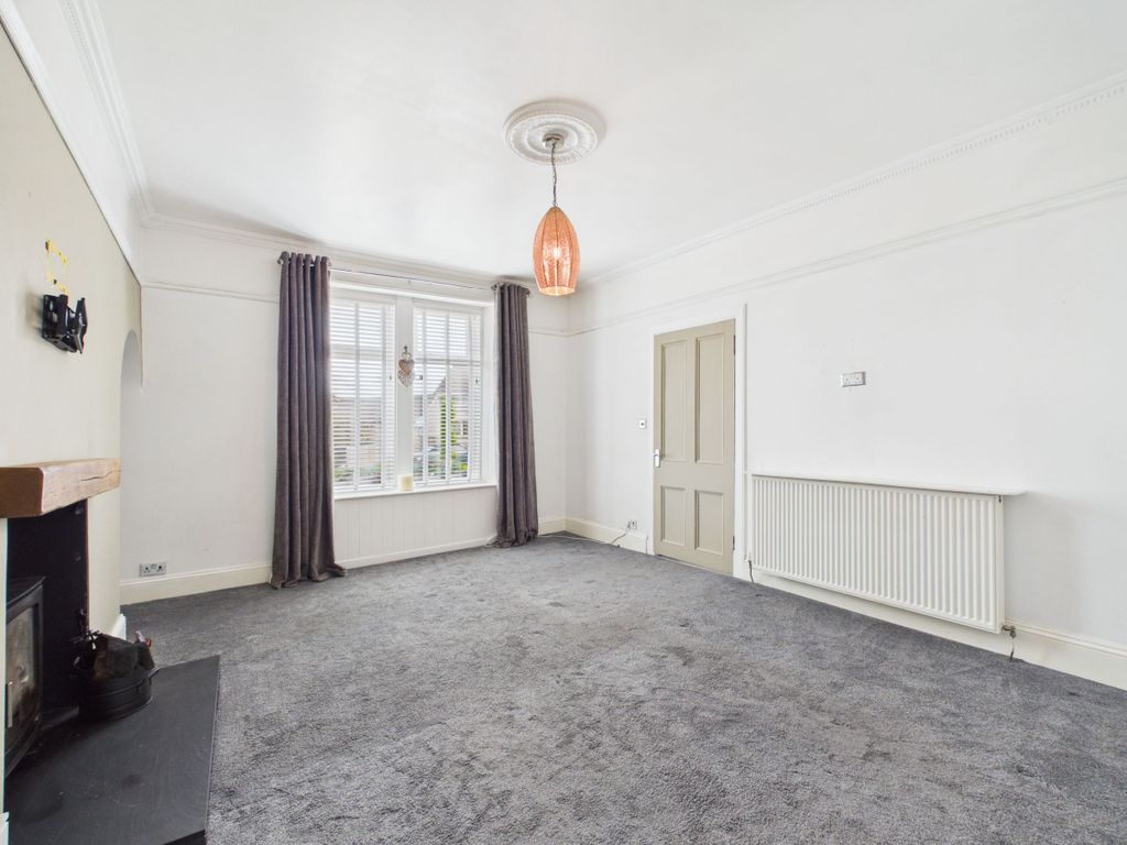 Property photo 3 of 26