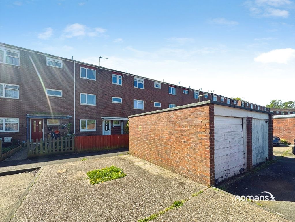 Property photo 1 of 19 Pbox-Img.Jpg