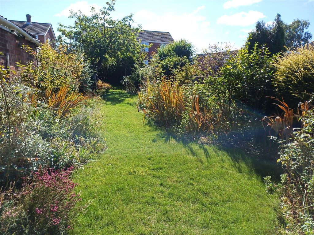 Property photo 3 of 16 Back Garden 1.Jpg