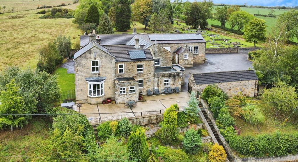 Property photo 1 of 41 7B872797-50911_130906_322_1757592691909_Photo_Opti