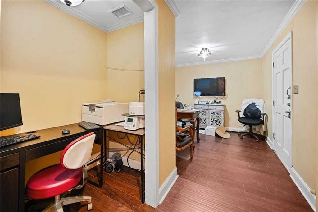 Property photo 3 of 5 <Alttext/>