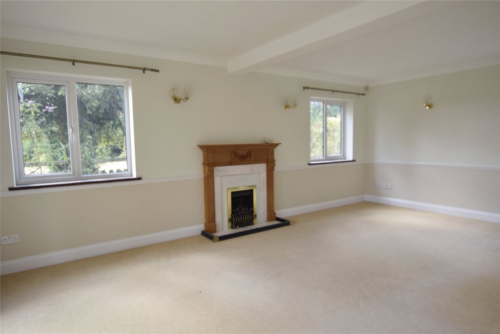 Property photo 2 of 15 Picture No. 18