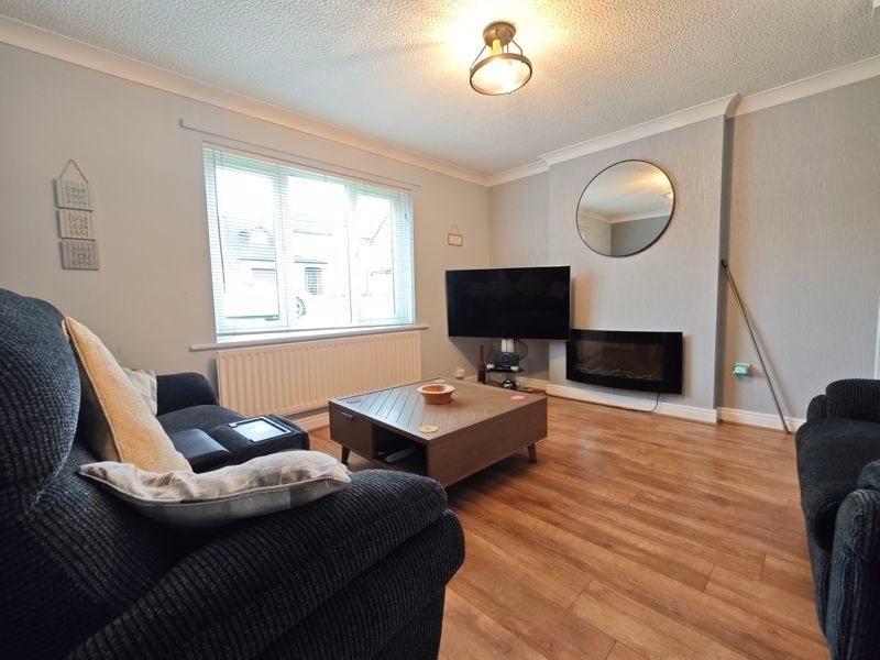 Property photo 3 of 10 Photo 3