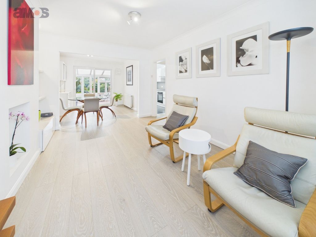 Property photo 2 of 29 5602494