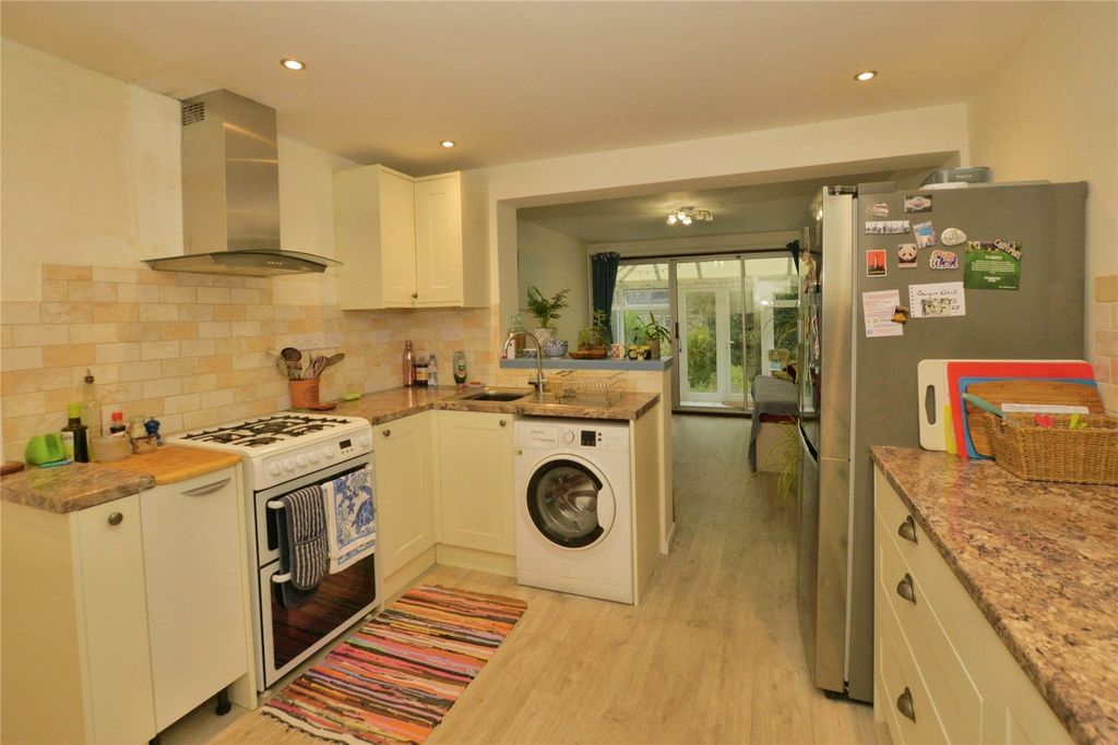 Property photo 2 of 21 Picture No. 22