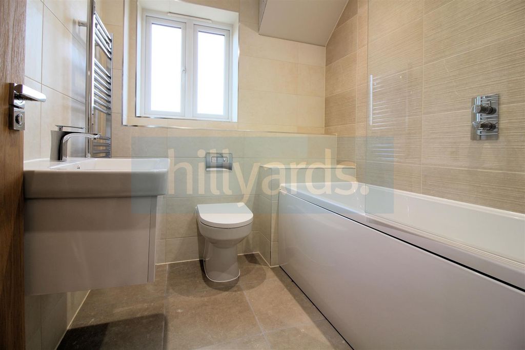 Property photo 3 of 15 17.Jpg