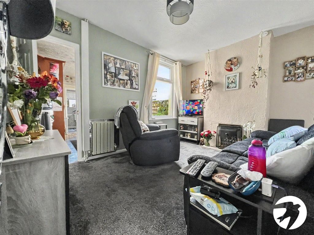 Property photo 2 of 12 Reception Room