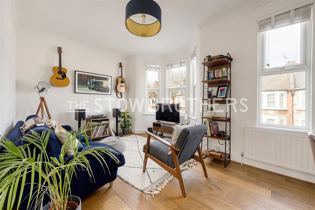 Property photo 2 of 19