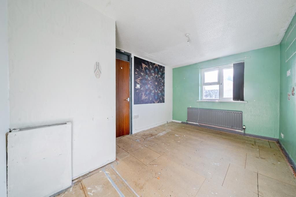 Property photo 3 of 20 Photos