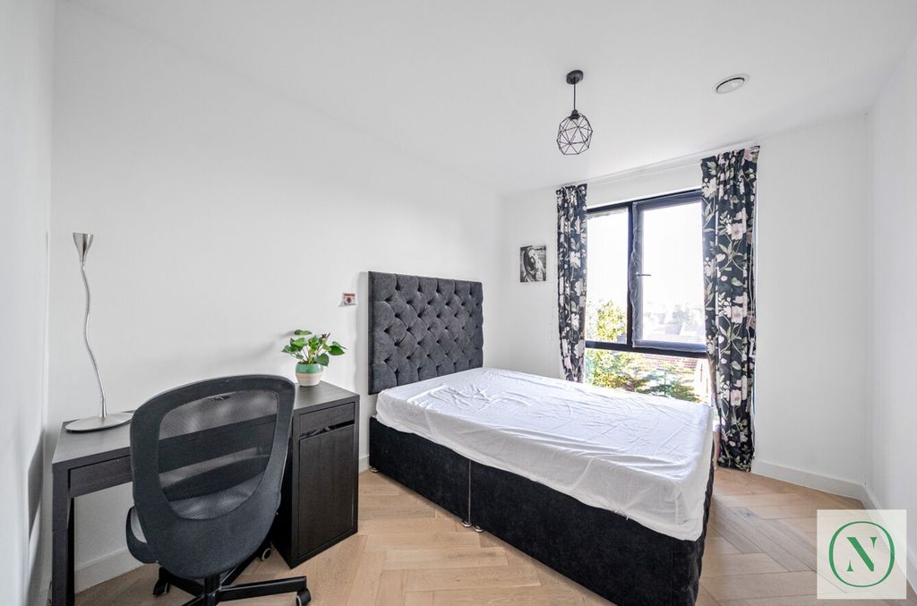 Additional image 11 of 3 bed flat for saleBell Foundry Close, Croydon CR0