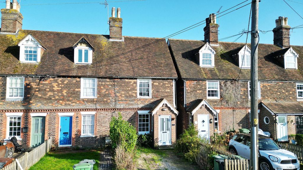 Property photo 2 of 13